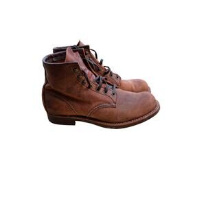 Red Wing 3343 Blacksmith 8.5 D (Fits like 9D US)